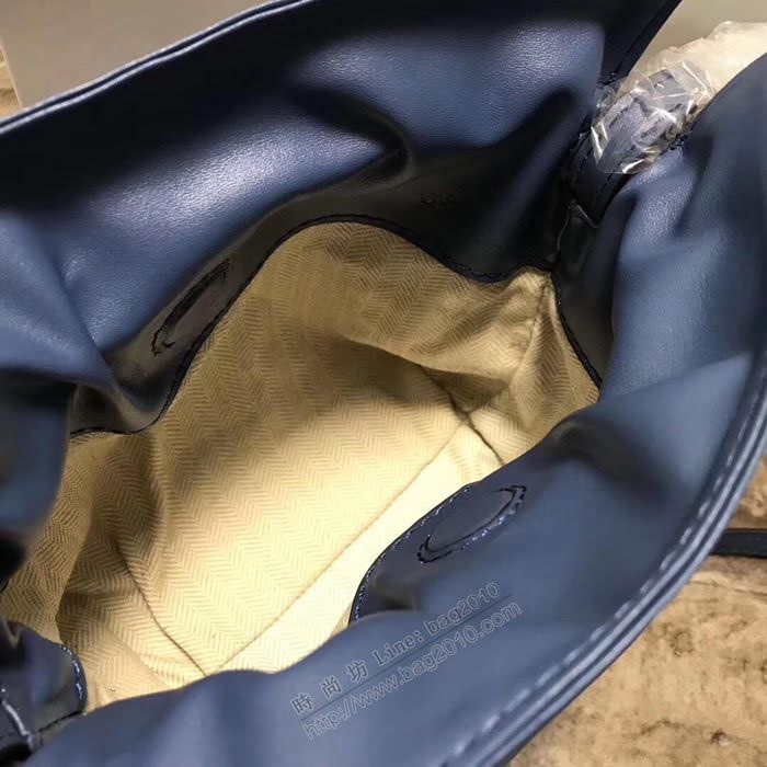 LOEWE女包 綿羊皮 Mini福袋 261843 羅意威女斜挎包  sl2076